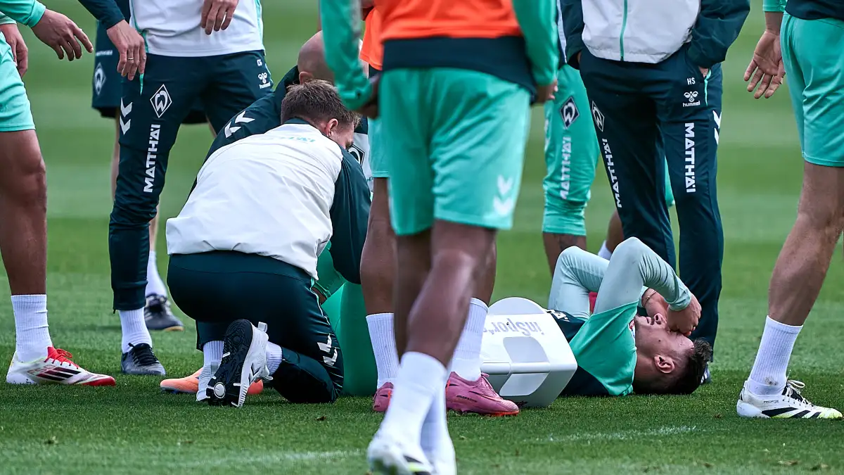 Schockmoment im Training: Spieler verletzen sich vor Bayern-Spiel!