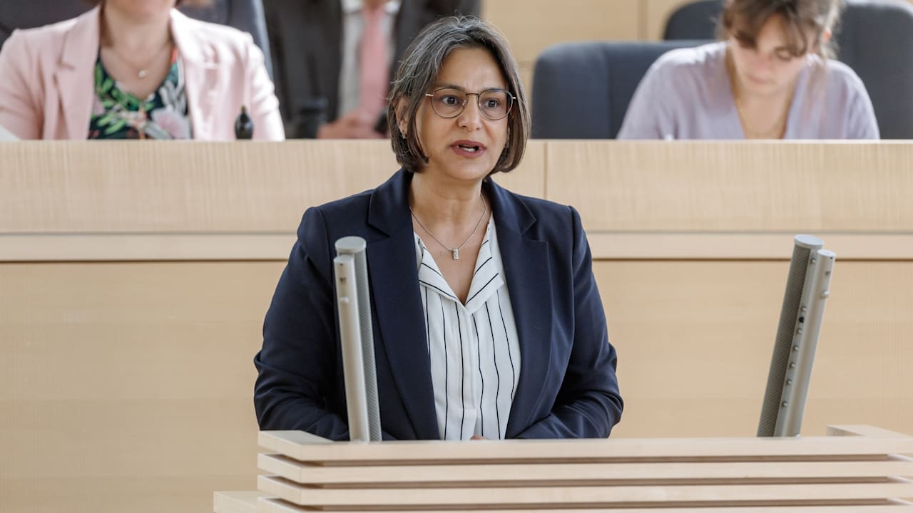 Wegen der AfD: SPD-Bundesvize fürchtet Abschiebung – Skandal im Polit-Bereich!