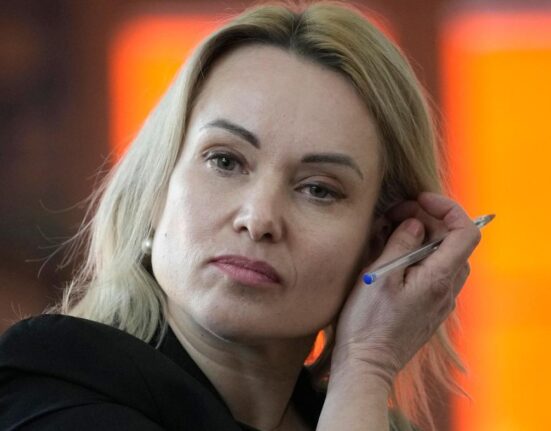 Russland erklärt Journalistin Marina Owsjannikowa zum 'ausländischen Agenten' – was bedeutet das?